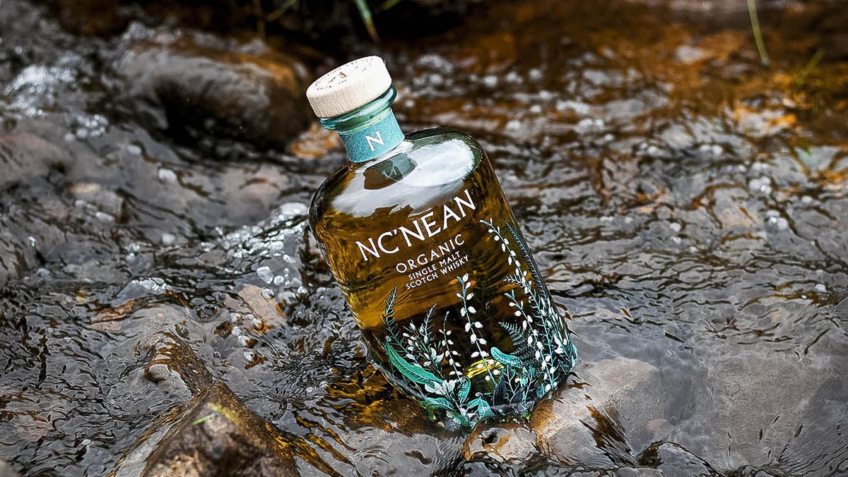 𝐘𝐯𝐞𝐬 𝐌𝐚𝐢𝐥𝐥𝐨𝐮𝐱 🍷 (@clubdgv) on Twitter photo La distillerie de whisky <a href="/Ncnean/">Nc’nean Distillery</a> est la première au Royaume-Uni à être entièrement alimentée par de l'énergie renouvelable.
Sur les 𝟗𝟒𝟐 scotch wiskys 🥃 qui sont référencés à la SAQ, seulement 𝟑 𝐬𝐨𝐧𝐭 𝐛𝐢𝐨𝐥𝐨𝐠𝐢𝐪𝐮𝐞𝐬, dont celui-ci.
⏩ clubdgv.blogspot.com/2023/12/mcnean… La distillerie de whisky <a href="/Ncnean/">Nc’nean Distillery</a> est la première au Royaume-Uni à être entièrement alimentée par de l'énergie renouvelable.
Sur les 𝟗𝟒𝟐 scotch wiskys 🥃 qui sont référencés à la SAQ, seulement 𝟑 𝐬𝐨𝐧𝐭 𝐛𝐢𝐨𝐥𝐨𝐠𝐢𝐪𝐮𝐞𝐬, dont celui-ci.
⏩ clubdgv.blogspot.com/2023/12/mcnean…