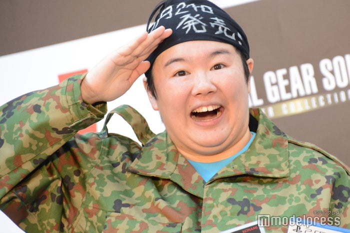 livedoornews's tweet photo. 【反響】元自衛隊員・やす子「今の災害に私たちができることは？」への回答が話題
https://t.co/PJ2flHP8jL

「いつも通り日常を楽しむこと」などを回答。「自家用車で支援をしに行くと道路が混み、緊急車両の邪魔で助かる命も助からなくなる」と理由を説明していた。 https://t.co/jDDMXi2hmx