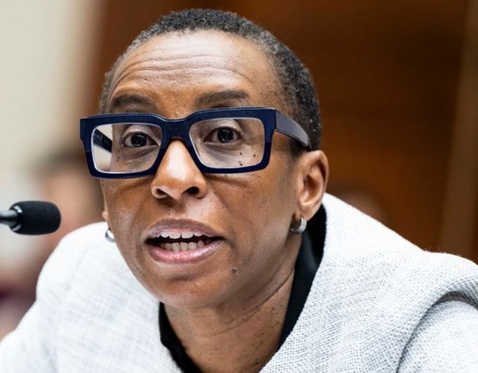 no2polarization's tweet photo. The 1st #black president of #Havard, Claudine Gay resigned. According to her she was subjected to racial threats. Gay was criticized for her stand on anti-Semitism and plagiarism. What do you think?

#GranHermano #Epstein #AEWDynamite #HBDSakuniChoudharyJi #ArvindKejriwal 
#Gaza https://t.co/w1PwDh8uSF