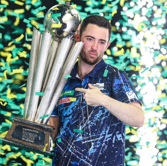 Well in Cool Hand #LukeHumphries ! Fair play to the Nuke and incredible career ahead! Yesterday was epic for Darts!!!!

#PDCWorldDartsChampionship