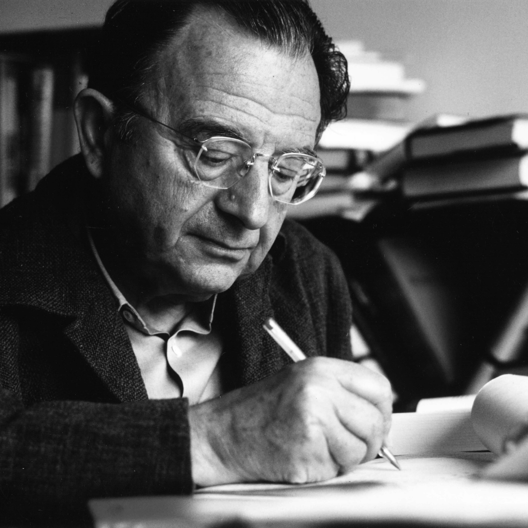 philosophors's tweet photo. “Paradoxically, the ability to be alone is the condition for the ability to love.”

— Erich Fromm https://t.co/n3Y6ZIhSvY
