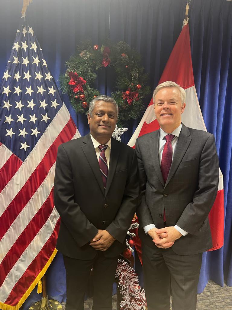 ConsulateToront's tweet photo. Consul General of Sri Lanka in Toronto Thushara Rodrigo paid a courtesy call on the new  U.S. Consul General in Toronto Baxter Hunt today, 3 January 2024 at the U.S. Consulate General in Toronto. https://t.co/hJCQ9xU2ZN