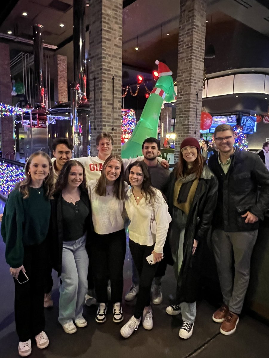 Wayne Drehs tweet media