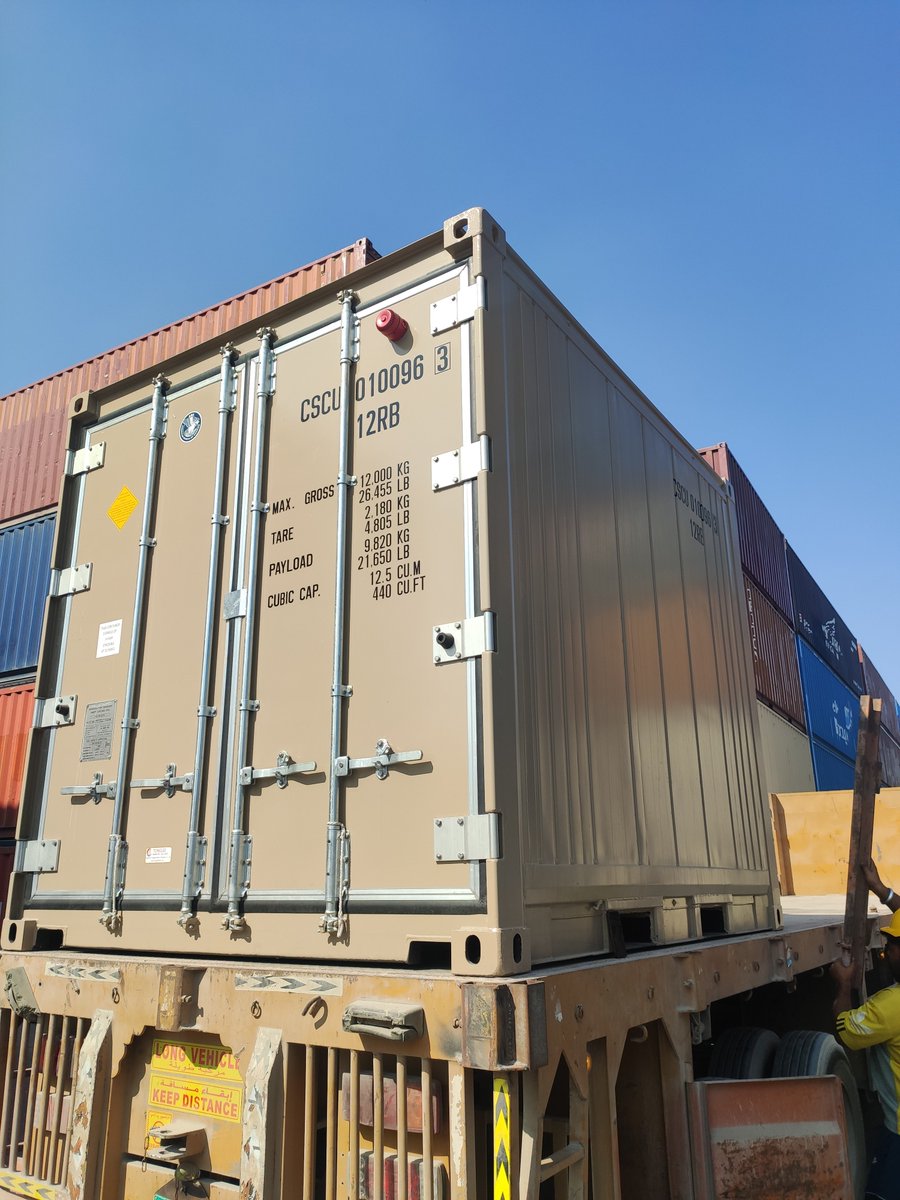 info_container's tweet photo. 10ft Reefer Containers.
#containersolutions #container #containerhouse #containerdesign #reefercontainer https://t.co/65o2KuxEbs