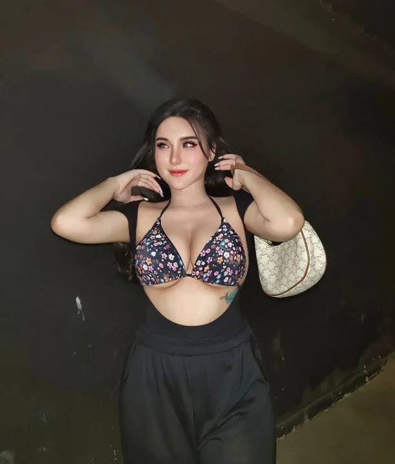 百男斩第一个 想约姐姐的点赞报名