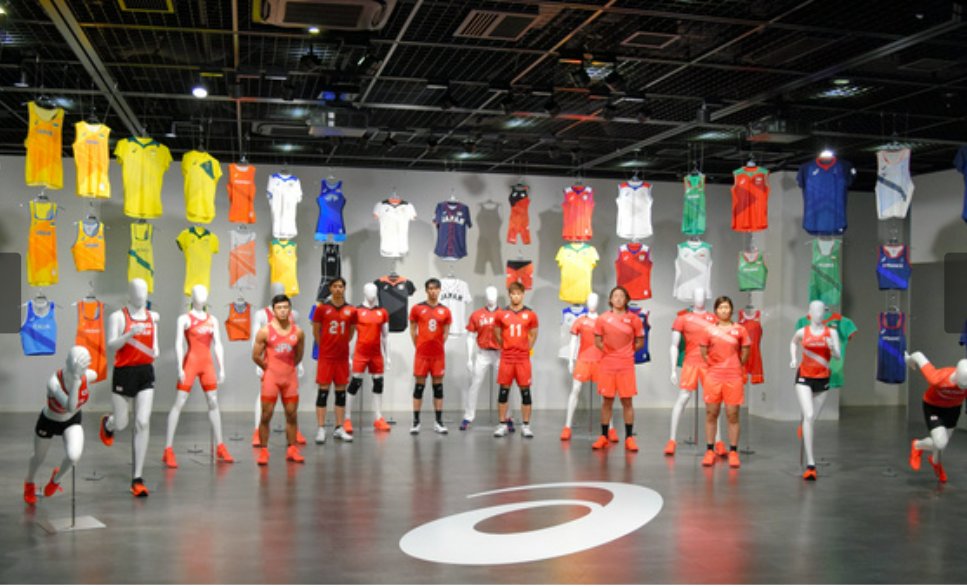 ASICS will provide official clothing for Japan's representatives in seven sports: triathlon, men's volleyball, handball, wrestling, swimming, track and field, and baseball, as well as for representatives in three sports from seven overseas countries. 

#olympics #olympics2021