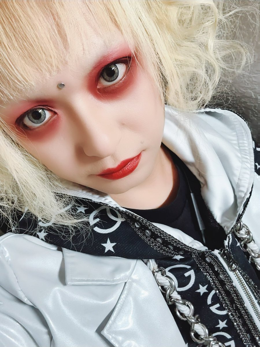9alloNov's tweet photo. 明けましておめでとう🎍
あっと言う間に2024年1月4日になってましたね🫨
去年は皆様ありがとうございました。
今年もよろしくお願いします😎

新宿ブレイズに集合だぜーぃ😎🎸 https://t.co/jEYNx9zsJO