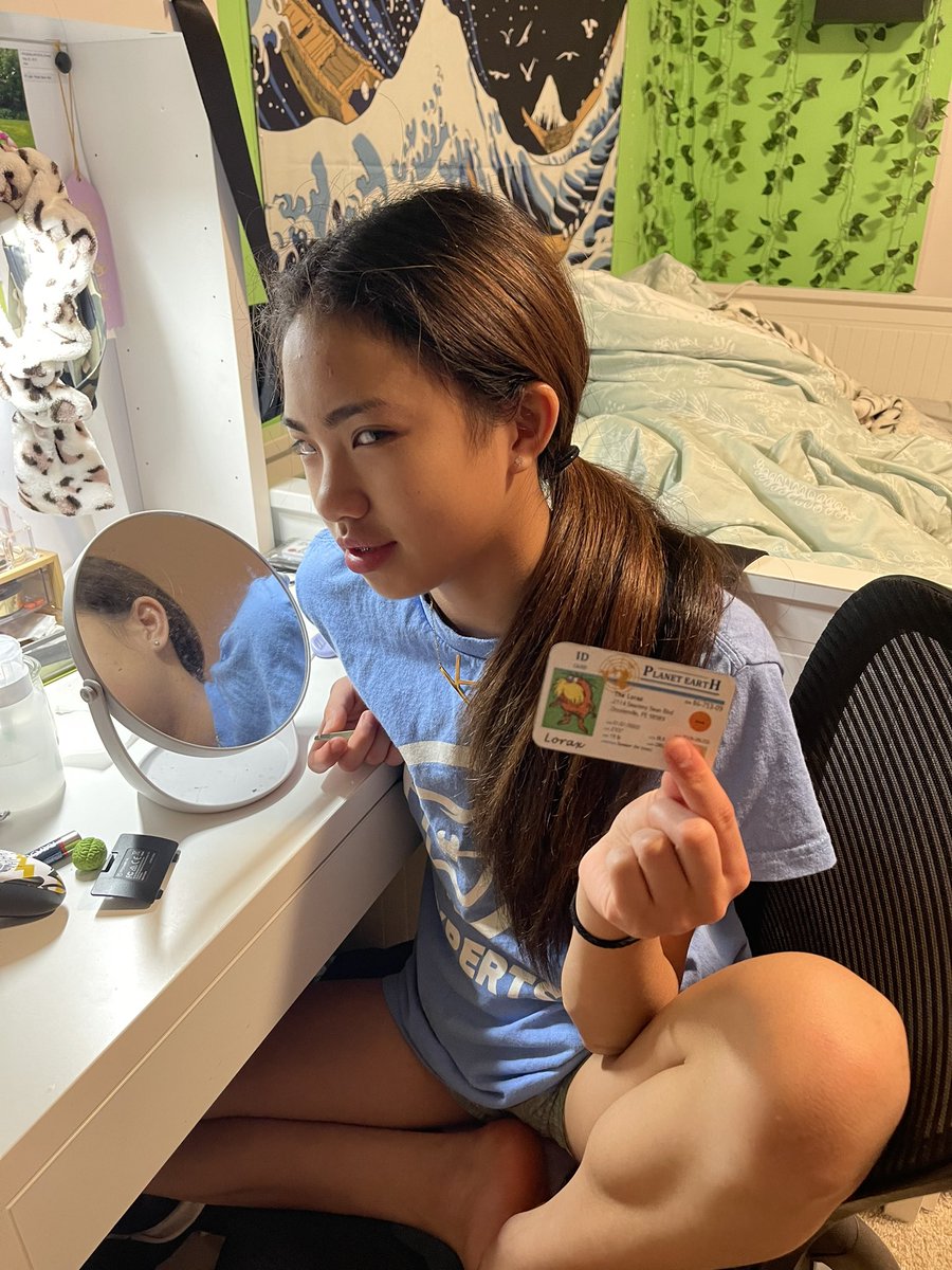 geannieapes's tweet photo. Humans are a k-selected species that have a higher ability to compete and become larger adults. Before humans reach a certain age, they need high parental care and protection. @franklinlorax #apesecology https://t.co/ZWTkQCW5zp