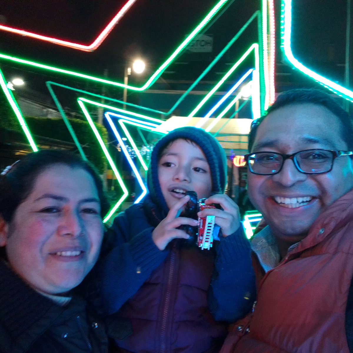 markitos_la's tweet photo. #NuevaFotoDePerfil https://t.co/XJeZb1ZIBZ