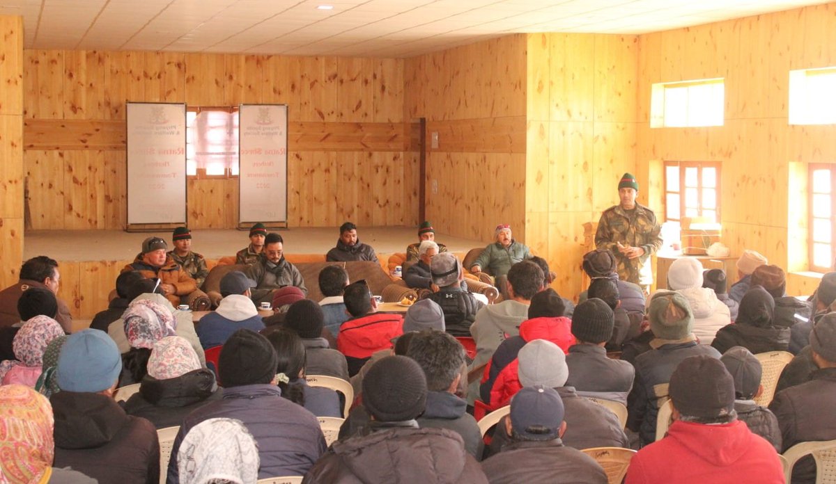ZoyaAliKh's tweet photo. As the sun rose on the New Year, Team STALKERS made a new start for #Phyang village by furnishing their Community Hall.
The occasion was graced by the presence of Councillor, Sarpanch, Numberdaar & community members of Phyang village.
#ProgressingJk #Nashamuktjk https://t.co/GREGV8Stdr