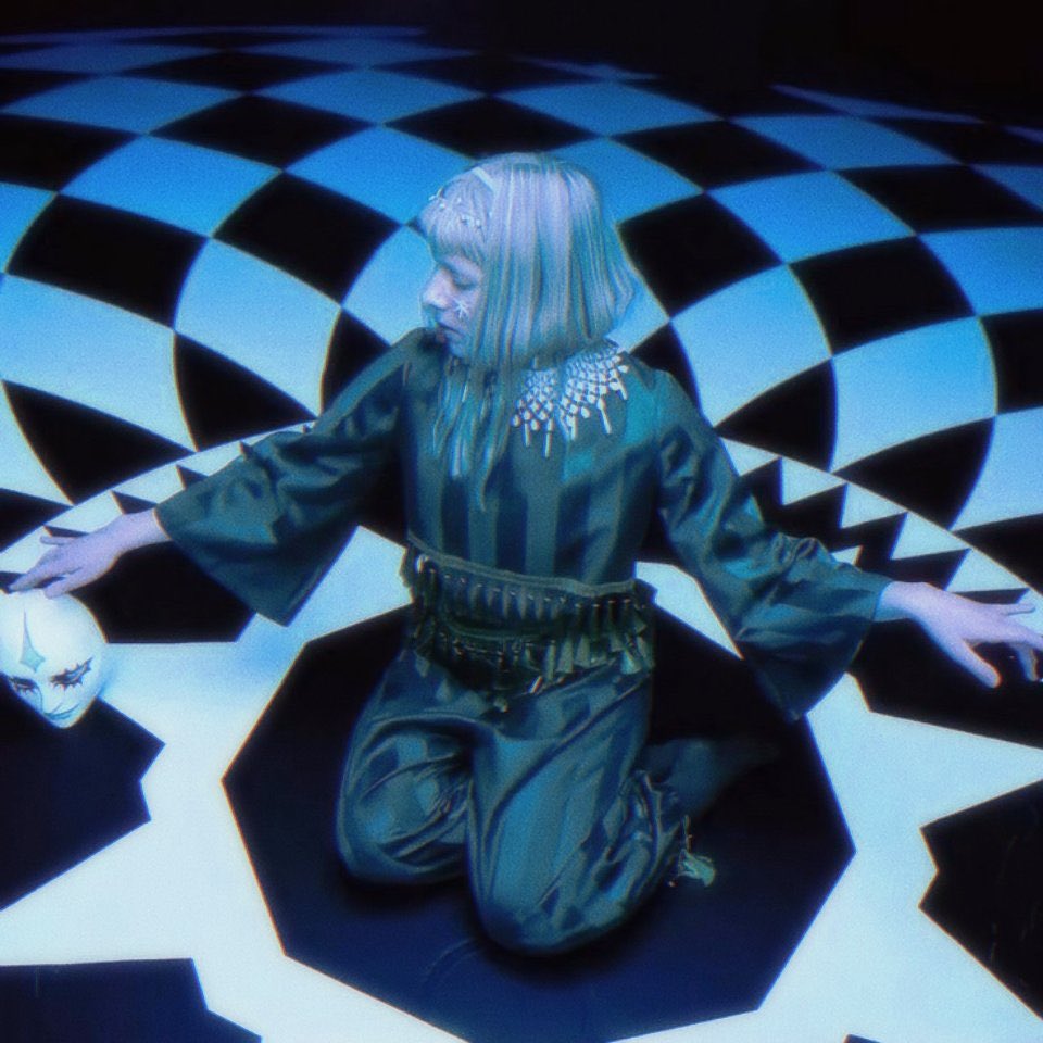 auroraapics's tweet image. a year ago on this day I created this twitter page to support our queen