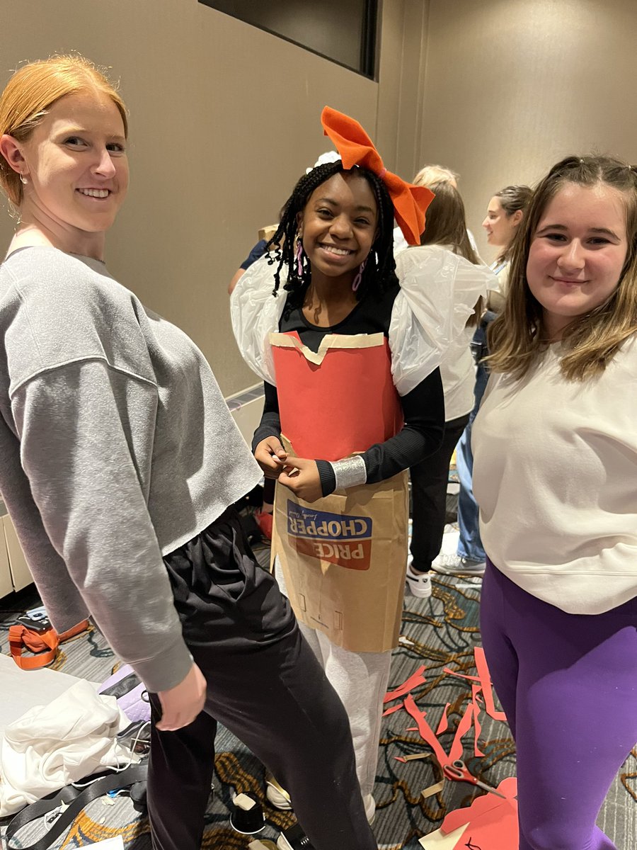 LHS__Thespians's tweet photo. Kicking off night one of Missouri Thespian Conference with some paper bag costumes! https://t.co/xTwbLQTS0m