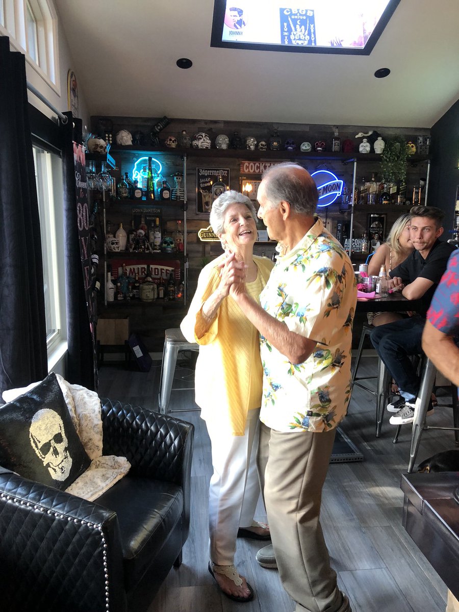 taleof2writers's tweet photo. 80 is AMAZING!! Cheers to more blessed years and joyful memories Mama! https://t.co/z4iZJJaSIb