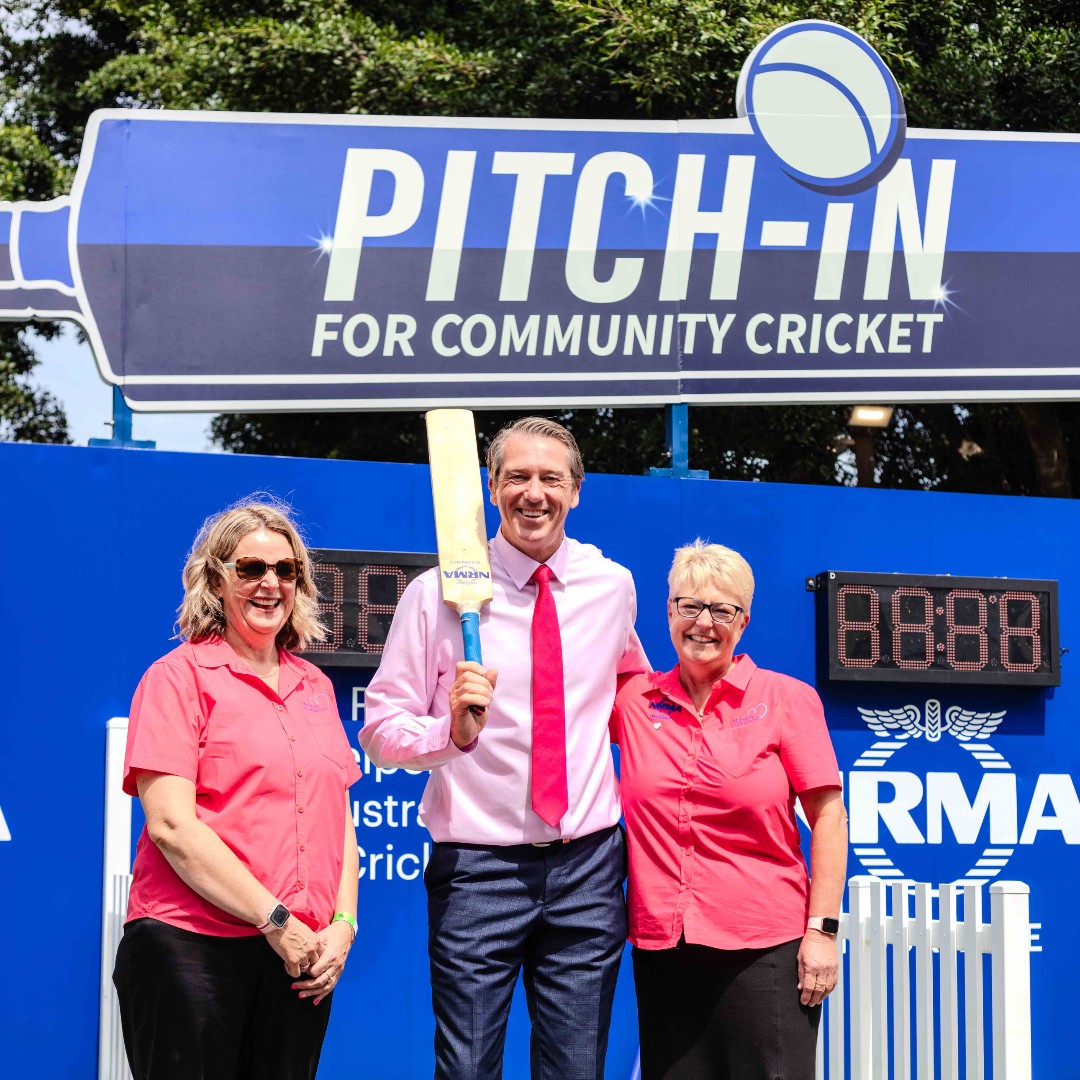 He's one of Australia's greatest bowlers but today Glenn McGrath picked up the bat and took to the @nrmainsurance Pitch In game on Driver Avenue. Make sure you get down there on Jane McGrath Day & NRMA Insurance will make a donation for every ball you hit! 🏏 #PinkTest