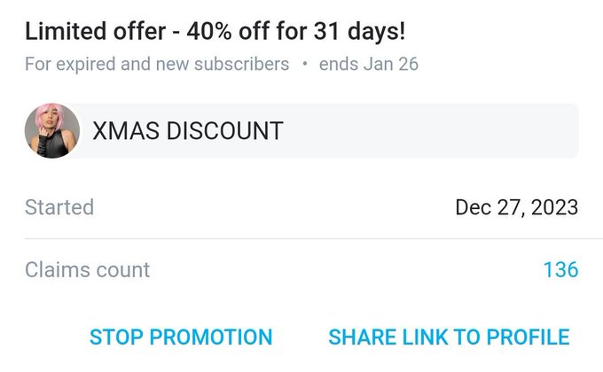 Watch Luna ☾'s leaked NSFW photo on TwXstars