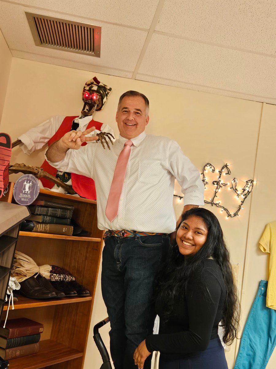 LowerthebarPols's tweet photo. The "pillars" of the #MCSPIFFYCloset - Debby, Sember &amp; Val!!! We are getting ready for the holidays with lots of clothing donations for @montgomerycoll students!! https://t.co/LGZxCM1bc8
