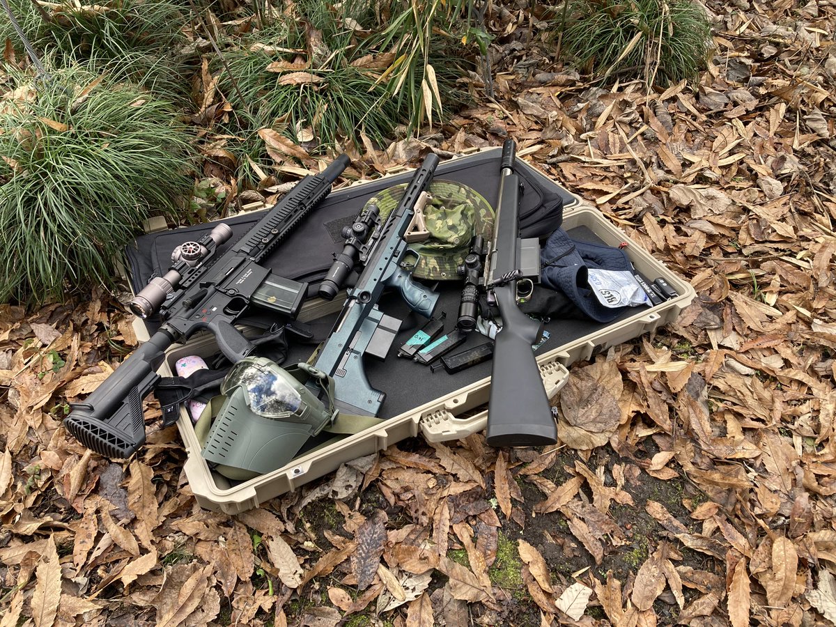 namba_36's tweet image. 時間が出来たので会社のスナおじと打ち合ってます！SRS初投入ですが、かなりいい感じです。音も静からしいです！現状0.４gより上しか使えないので押しゴム調整して0.３２くらいでも撃てるようにしたいです。今年もよろしくお願いします。

＃SRSA2
＃ボルトアクション
＃スナイパー
＃サバゲー