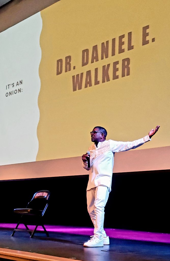 AdeleT75's tweet photo. Day 1 of It's an Onion 🌰with @drwalkerspeaks we learned the importance of peeling back the layers of each other's stories.  Thank you to @dinaLwalker &amp; @drdmhunter who shared their stories today!  I can't wait until tomorrow!!!  #IBelieveInFUSD https://t.co/TZLmKWbQmf