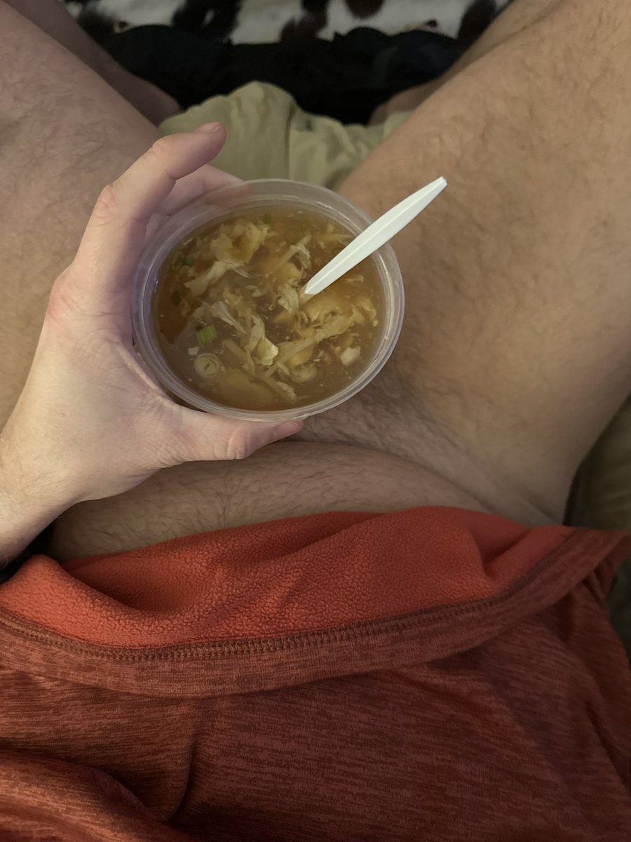 JustACubby's tweet photo. Hot and Sour soup for dinner while I’m sick. https://t.co/BoX558pl3Z