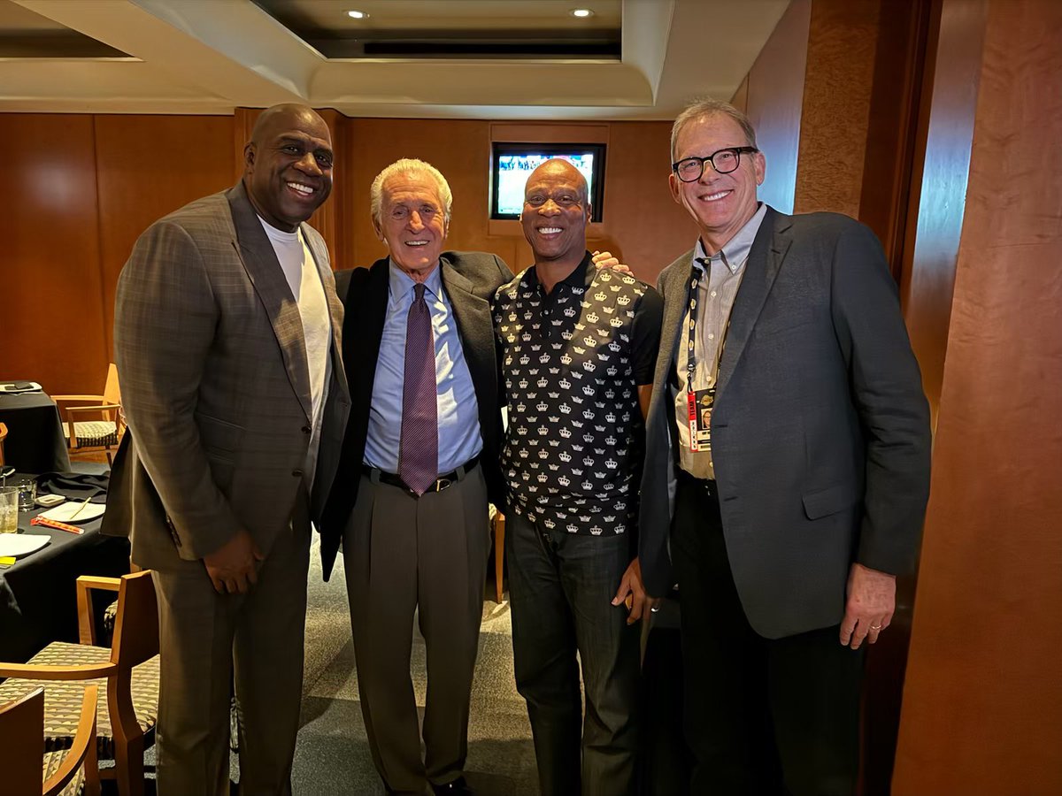 Me and my Showtime Laker teammates Byron Scott and Kurt Rambis had dinner with our Showtime Laker Hall of Fame Coach Pat Riley before the game tonight! A big thank you to Lon Rosen and Linda Rambis for bringing us together!