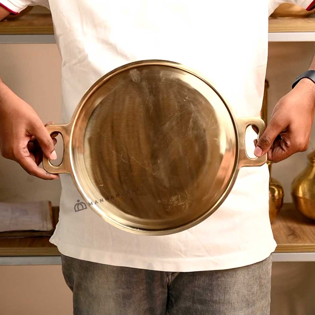 mannarcraft's tweet image. Premium Double-Handle Bronze Tawa for Even Cooking &amp;amp; Perfect Crisp  

contact us: +91-73063 96955 / +91-85906 00456 𝟏𝟎𝟎% 𝐬𝐚𝐟𝐞 𝐰𝐨𝐫𝐥𝐝 𝐰𝐢𝐝𝐞 𝐝𝐞𝐥𝐢𝐯𝐞𝐫𝐲 Website: mannarcraft.com

#bronzetawa #evencooking #perfectcrisp #dosa #chapati #roti #healthycooking