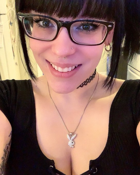 Cute pic from New Year&rsquo;s Eve. 💋 https://t.co/fPbWVzXHOq<a href="/tag/animegirl"class="tags"><span>#animegirl</span></a><a href="/tag/lewd"class="tags"><span>#lewd</span></a><a href="/tag/ahegao"class="tags"><span>#ahegao</span></a><a href="/tag/ahegaoface"class="tags"><span>#ahegaoface</span></a><a href="/tag/ahegaogirl"class="tags"><span>#ahegaogirl</span></a>