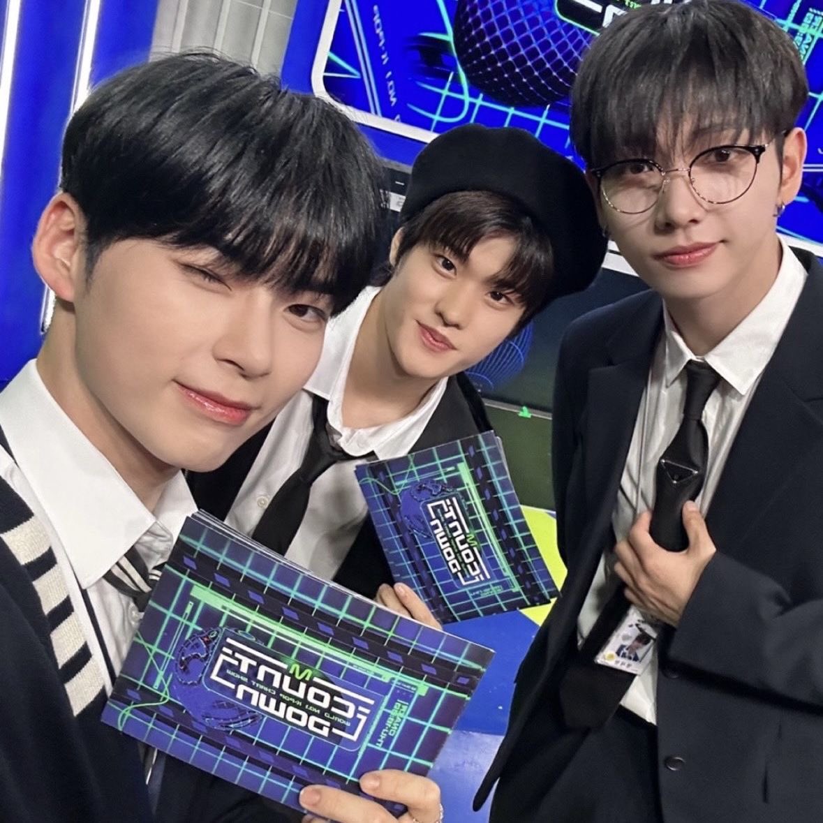 riizefolder's tweet image. sohee has been confirmed as a permanent MCountdown MC together with sung hanbin (ZB1) and jaehyun (BND)!