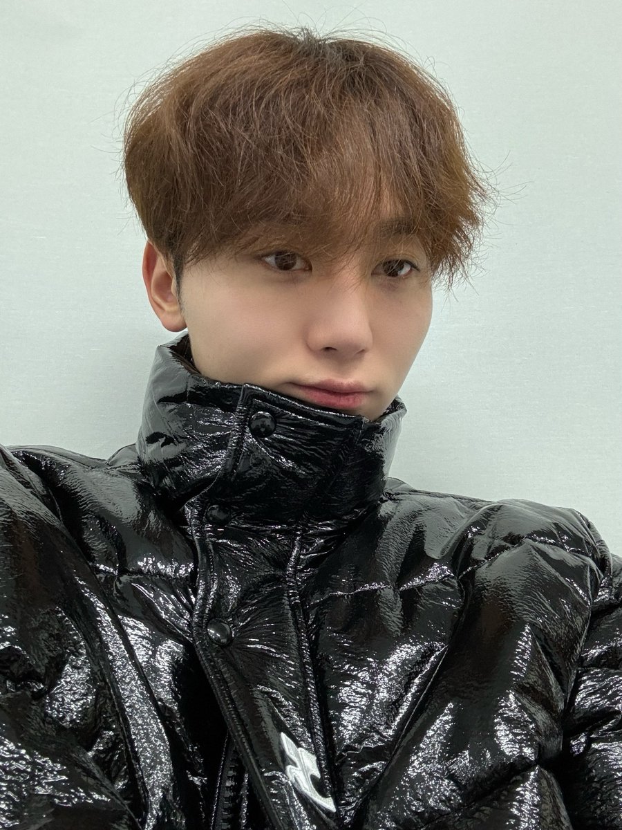 [17'S 승관] 캐럿들 다시 또 추워졌어요 따숩게 입어요😶‍🌫️