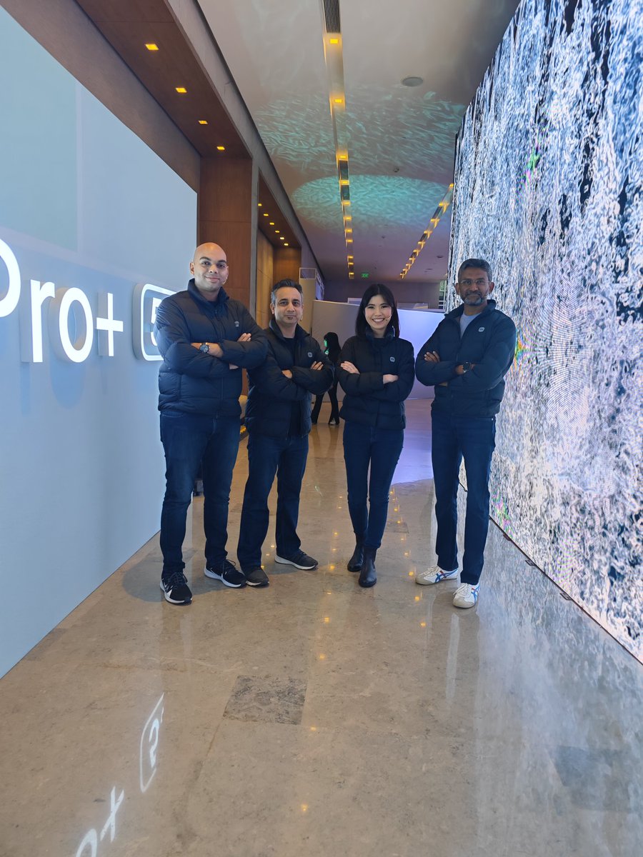 The stage is set and so are we! 😎🤝🏻❤️

Are you ready for the #SuperPowered launch of 2024?
#SuperNote #RedmiNote13