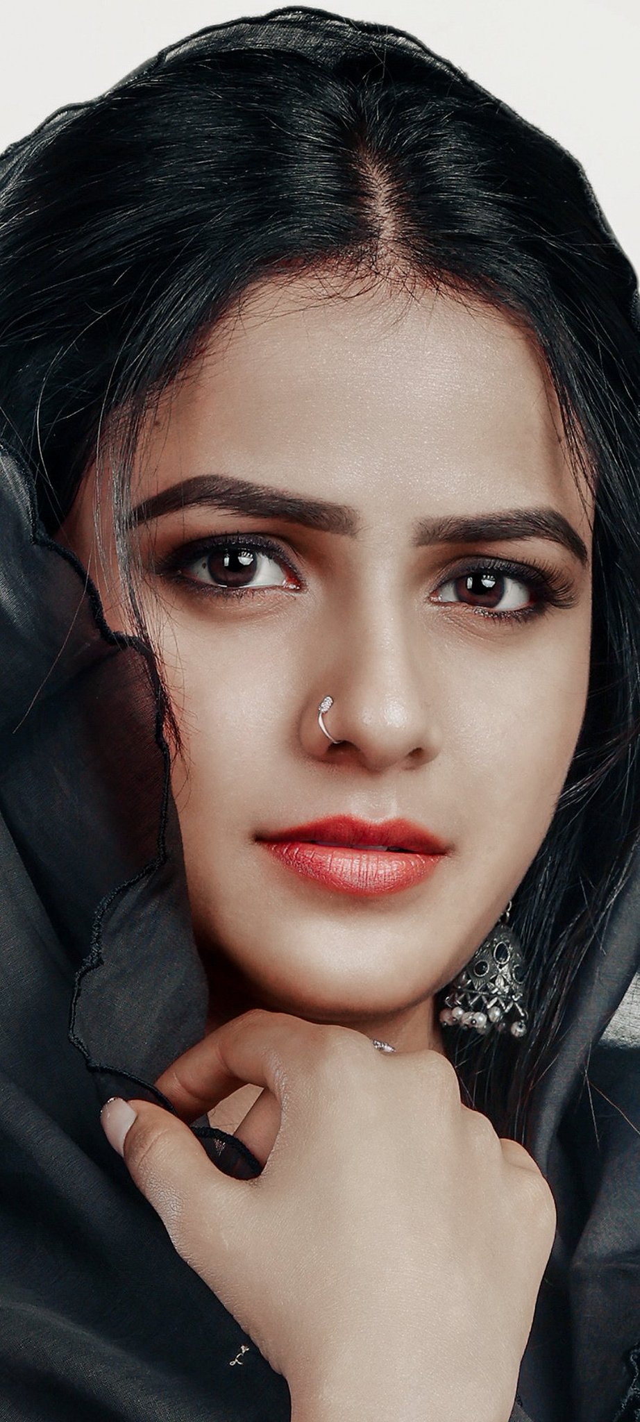 GC-qmKBboAA0hKo?format=jpg&name=large