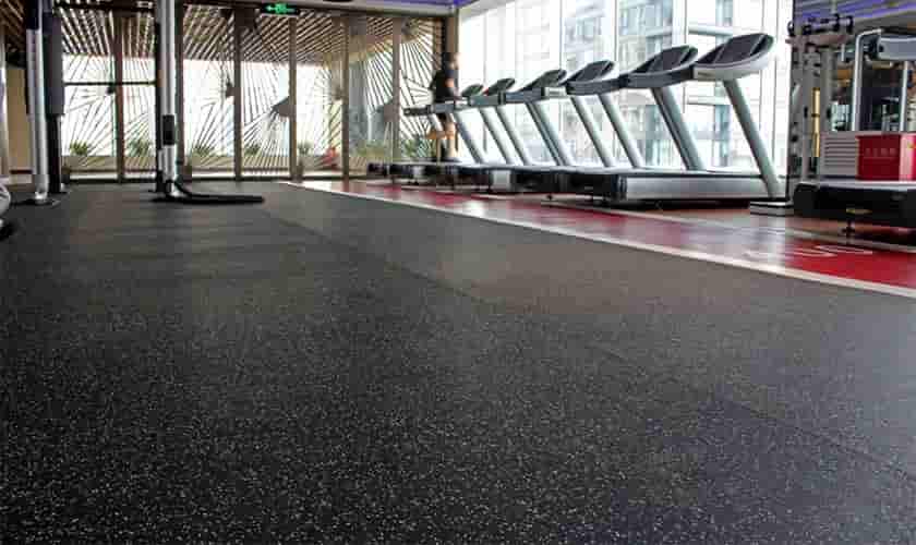 DubaiVinyl's tweet photo. Transform your space with premium-quality rubber flooring! Whether it's for a gym, office, or home, our durable and versatile rubber flooring options offer comfort, safety, and easy maintenance. Explore our range now!

Visit: https://t.co/AX2fYTBUTI

#RubberFlooring #flooring https://t.co/cwAP6lTkR0