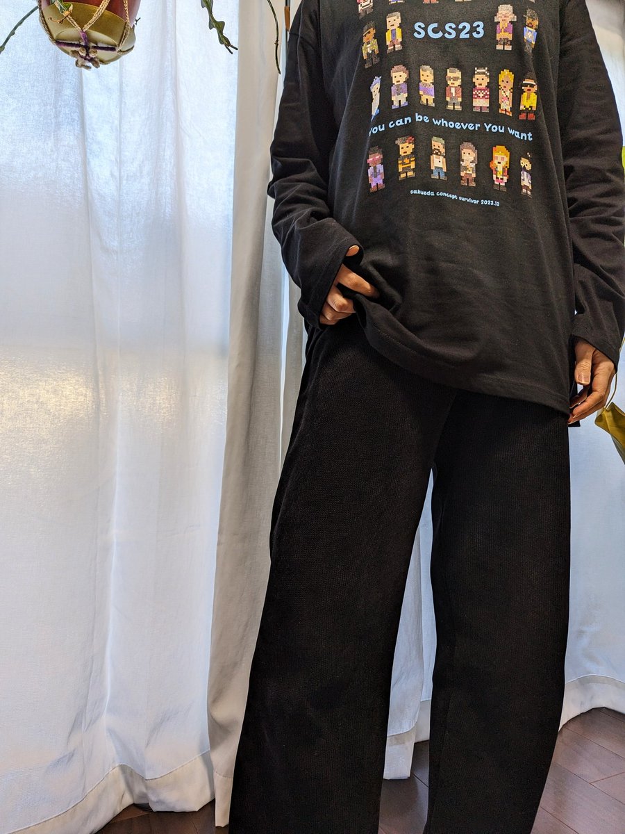 palhatta's tweet image. @sakuedaさんの
新しいコンサバロンT届いた〜😆✨
切りっぱなし袖 × XLでゆったりめ、おしり隠れるくらい（168cm）。
快適よ快適よ〜。
これでいつでもアピールできる👻
#さくえだグッズ
#SCS2023