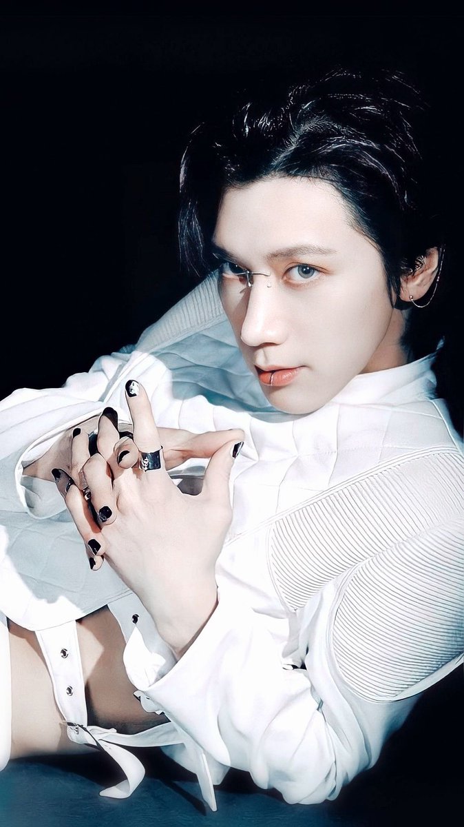 DearSuperM's tweet photo. [NEWS] SO10!!

TEN will release his first solo album in February 2024. SM confirmed the news. 

source: https://t.co/o8dmZSasVA

#TEN #李永钦 #텐 https://t.co/1iWIopa7KI