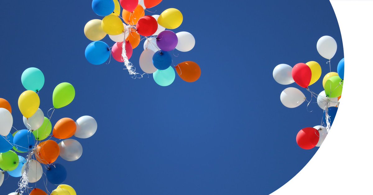 CERTFI's tweet photo. Kyberturvallisuuskeskus täyttää 10 vuotta! 🥳

Muutamat meistä ovat olleet täällä alusta asti, moni on vasta aloittanut ja toiset jatkaneet matkaa muualle. Nyt saa muistellla vanhoja hyviä aikoja tai lähettää terveiset synttärisankarille! 🎈 https://t.co/hCXGAlpx0l