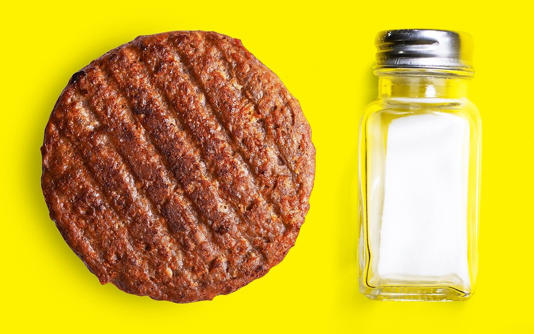 Vegan meat substitutes (as are a lot of ultraprocessed foods) are often high in salt and highly processed, warns UN msn.com/en-gb/foodandd…
