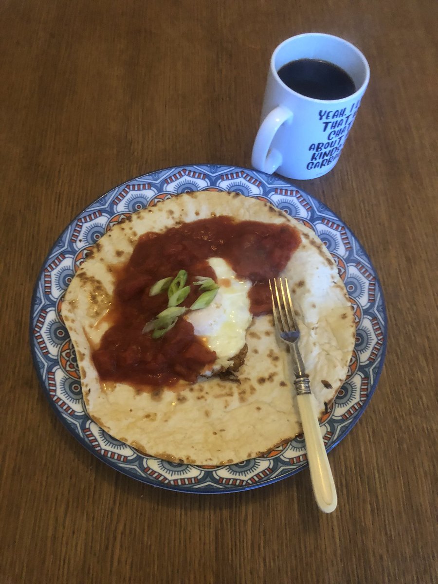 Breakfast sunshine on a plate for a cold January morning #HuevosRancheros x