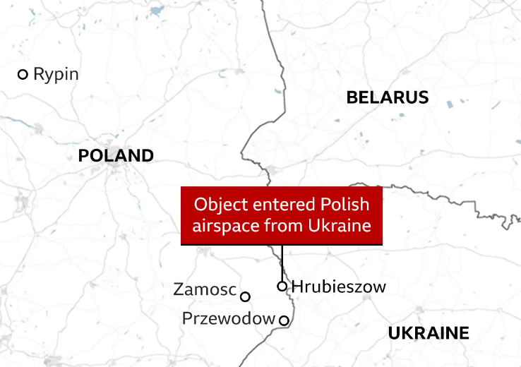 GlobeSentinels's tweet photo. #HOBO17 #USAF KC-135R Stratotanker RTB after refuelling fast movers policing #NATO's eastern flank over #Poland, after a cruise missile barrage by #Russia this morning on #Ukraine. Trying to prevent a similar incident to last week when a missile broke through. https://t.co/heXBInQEU3