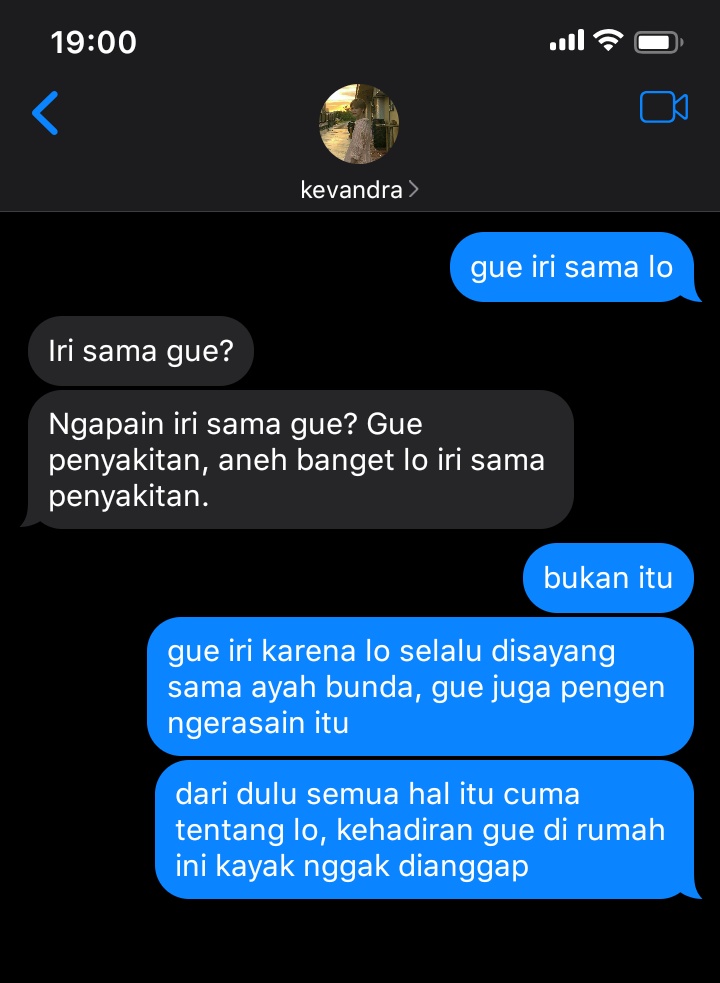 dailyccaca's tweet image. Sendu Amerta
Na Jaemin AU, written by dailyccaca