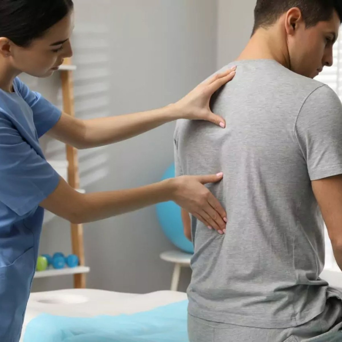 Medzell_net's tweet image. Discover a variety of Examination Tables in our latest blog. Learn about types, key features, and the importance of adequate lighting. Gain insights into benefits, pitfalls, and maintenance tips, and explore top manufacturers.

blog.medzell.net/blog/important…

#medzell  #examinationtable