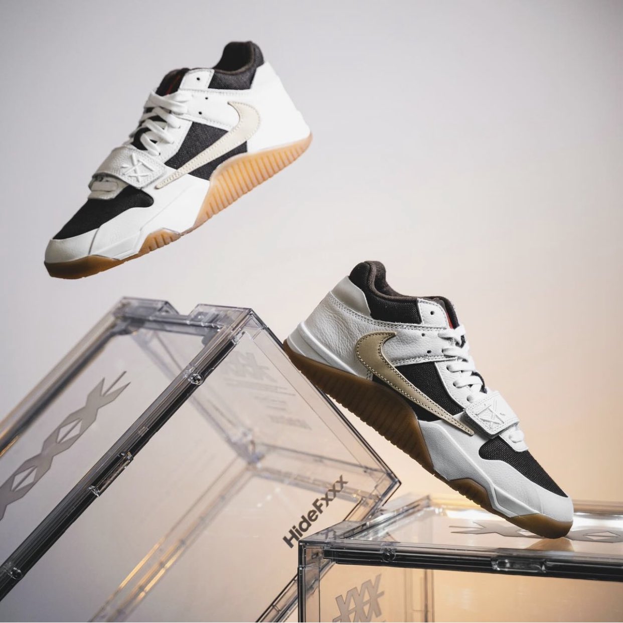 ジャンプマンジャックトレーナー 2024年 11/26 発売】Travis Scott × NIKE JORDAN JUMPMAN JACK