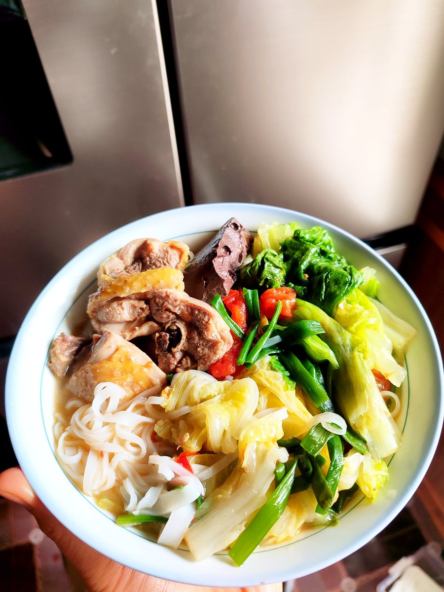 Sáng anh nhớ tôi thì tối anh nhớ sang
Tối anh có sang thì sáng anh có tôi🥰
#mn còn nhớ e ko 😛 mấy hôm nghỉ lễ trôi vèo lại bắt đầu sự nghiệp cày quốc cho cái tết âm nó nào❤❤ #cheouytin 😘😘