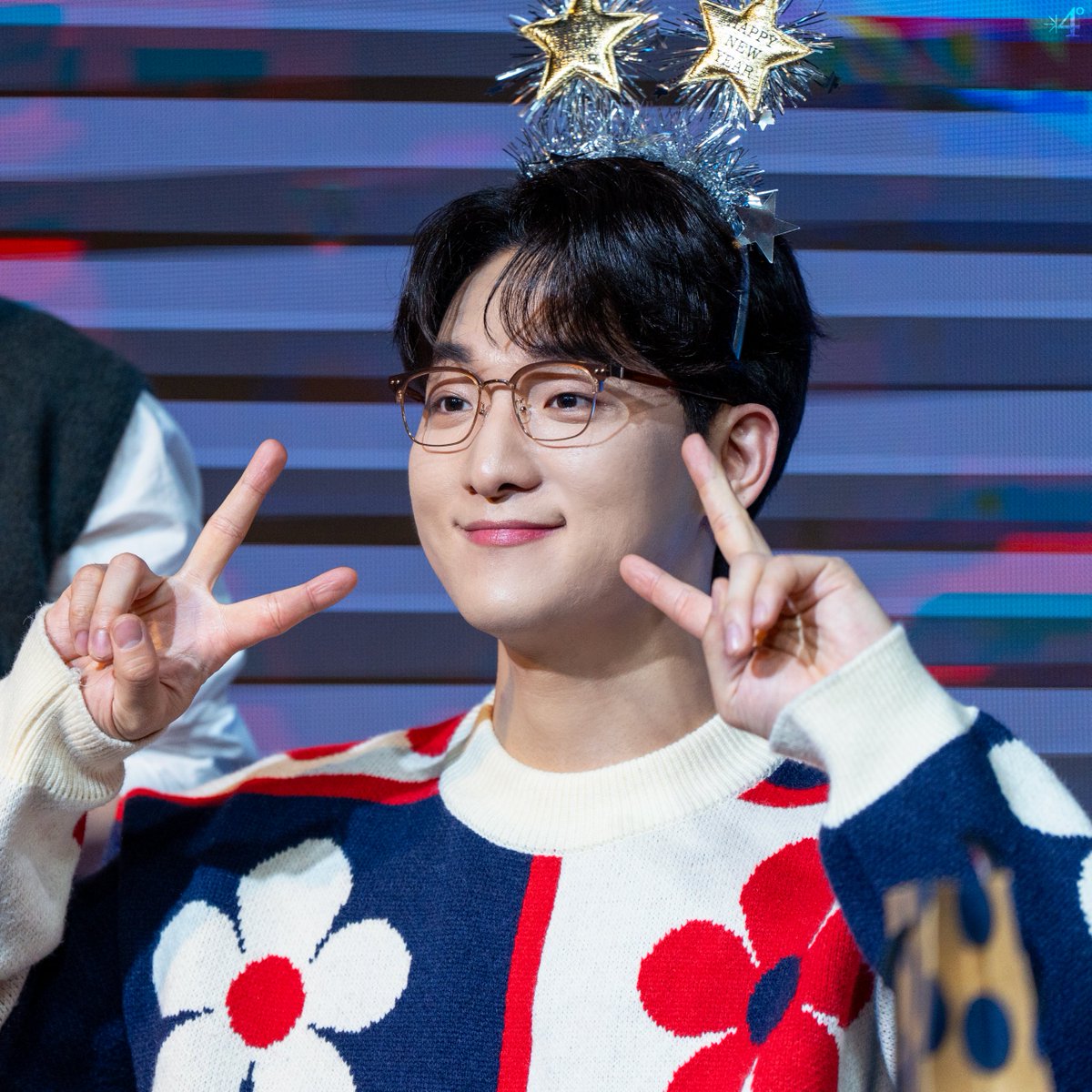 231229 사운드웨이브 대면 팬사인회 
#오스틴킴 #포르테나