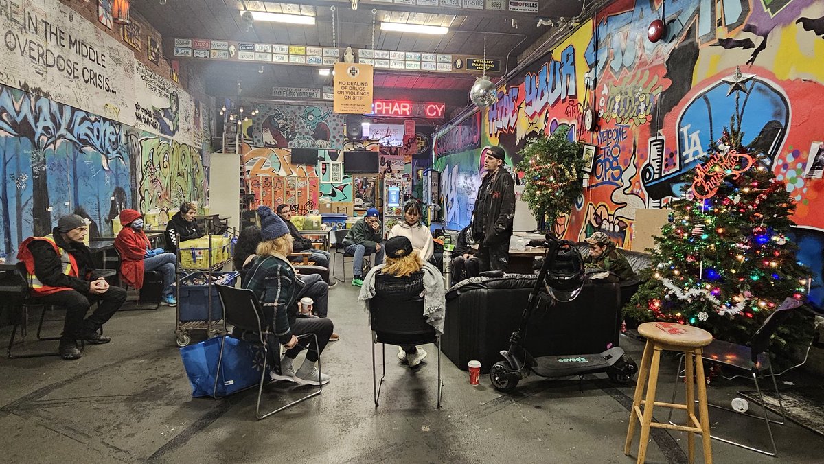 We had a meeting at OPS today. One thing that came up to save lives was free internet in the dtes that way people could use their phones via whatsapp or <a href="/lifeguarddh/">Lifeguard Digital Health</a> or <a href="/BraveCoop/">Brave Technology Co-Op</a> apps that call an ambulance if you are not responding. <a href="/christineeboyle/">Christine Boyle</a> <a href="/kwardvancouver/">karen ward</a> @ashtrey5