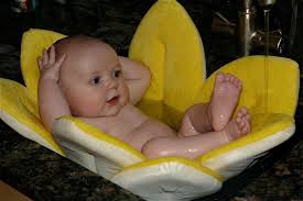 AZChildproofers's tweet photo. JANUARY IS BATH SAFETY MONTH
Prepare bath area BEFORE putting baby or child into water. Have everything within arm’s reach before bath time begins. NEVER leave a baby or child alone in the bath even for a minute - for any reason…..
#BathSafetyMonth #BabySafety #ChildSafety https://t.co/GYTVcGV0WC
