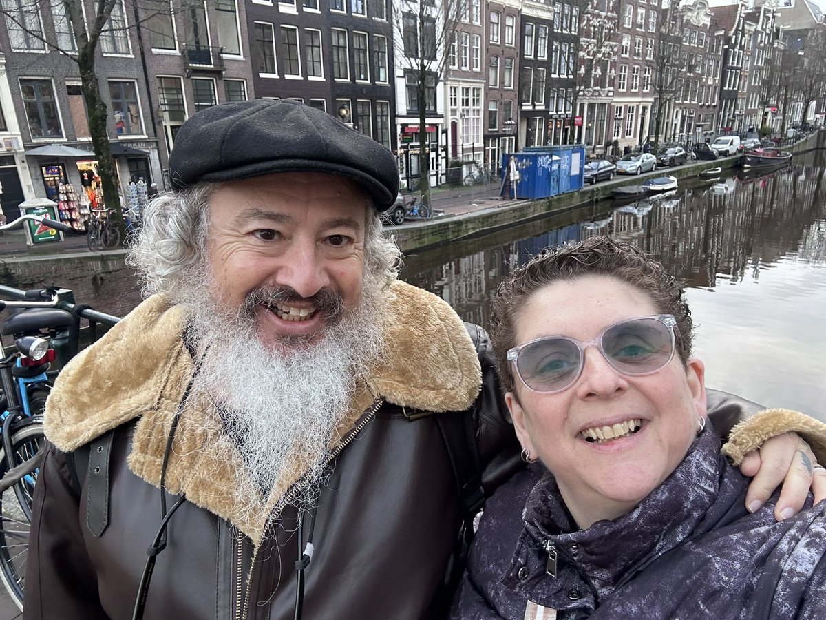 Having a lovely holiday in #Amsterdam 🇳🇱🤘🌷