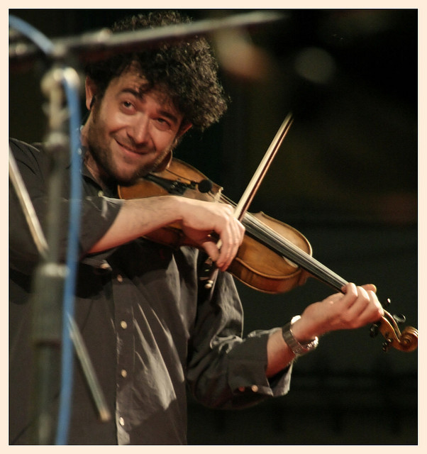 letssavecanada's tweet image. Want to learn how to play the violin or fiddle? SALE! …hotxlo5xen5s-zczk36.hop.clickbank.net/?tid=MW #affiliate #fiddlelessons #onlinelessons #violinlessons