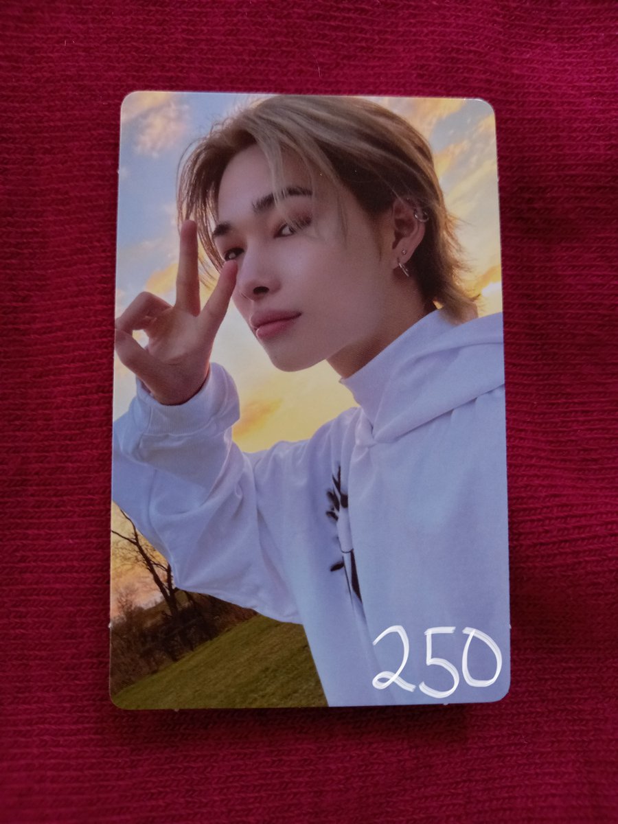 subunns's tweet photo. ✧･. wts lfb ph | #darrylsells ☽

.𖥔 ݁ ˖ sunghoon and niki pcs !
             ⤷ prices on pics + pf + sf

prio payo / 1 week dp
x sensi ⋆ onhand
mint 

t. enhypen sunghoon niki riki ni-ki pc selca dark blood db weverse orange blood comeback live special edition limited offer https://t.co/Dx1udonzAH