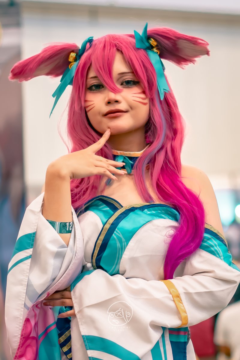 Pikirinlah's tweet photo. Yeyeye
#Comifuro17 #cosplay #RvPhoto https://t.co/S9AkOOQyHG