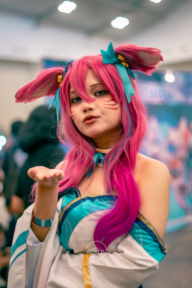 Pikirinlah's tweet photo. Yeyeye
#Comifuro17 #cosplay #RvPhoto https://t.co/S9AkOOQyHG