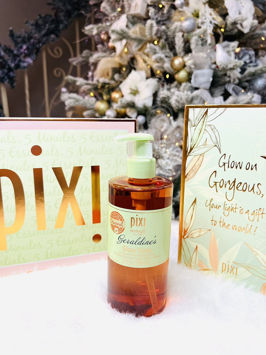 gerabeautylover's tweet photo. @PIXIBeauty 💚✨ https://t.co/f86YGLADlt
